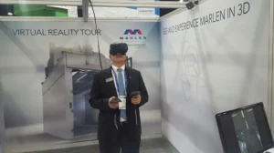 Customer using the CircFood Smokehouse Virtual Realty Tour